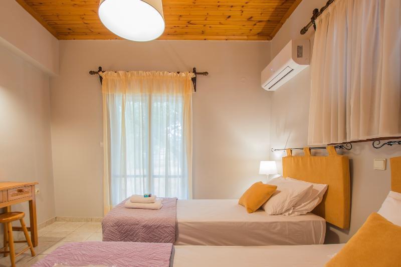 Porto Giardino Apartments Psarou  المظهر الخارجي الصورة
