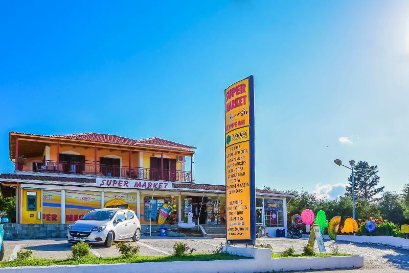 Porto Giardino Apartments Psarou  المظهر الخارجي الصورة