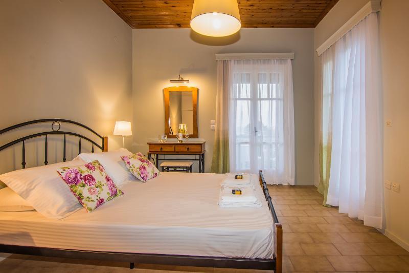 Porto Giardino Apartments Psarou  المظهر الخارجي الصورة